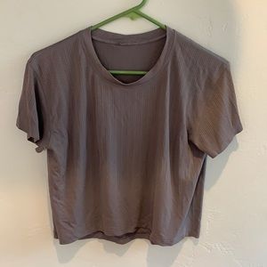 Lululemon running top